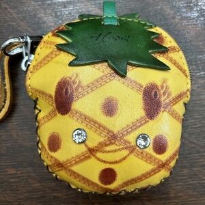 Handmade Leather Pineapple Coin Purse Hawaiian Souvenir Cute Fruit Mini Pouch